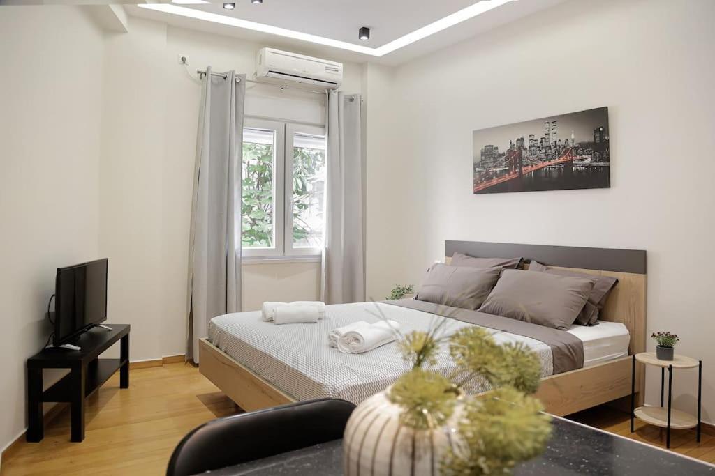 Apartment At Eksarhia Center Athens Luaran gambar